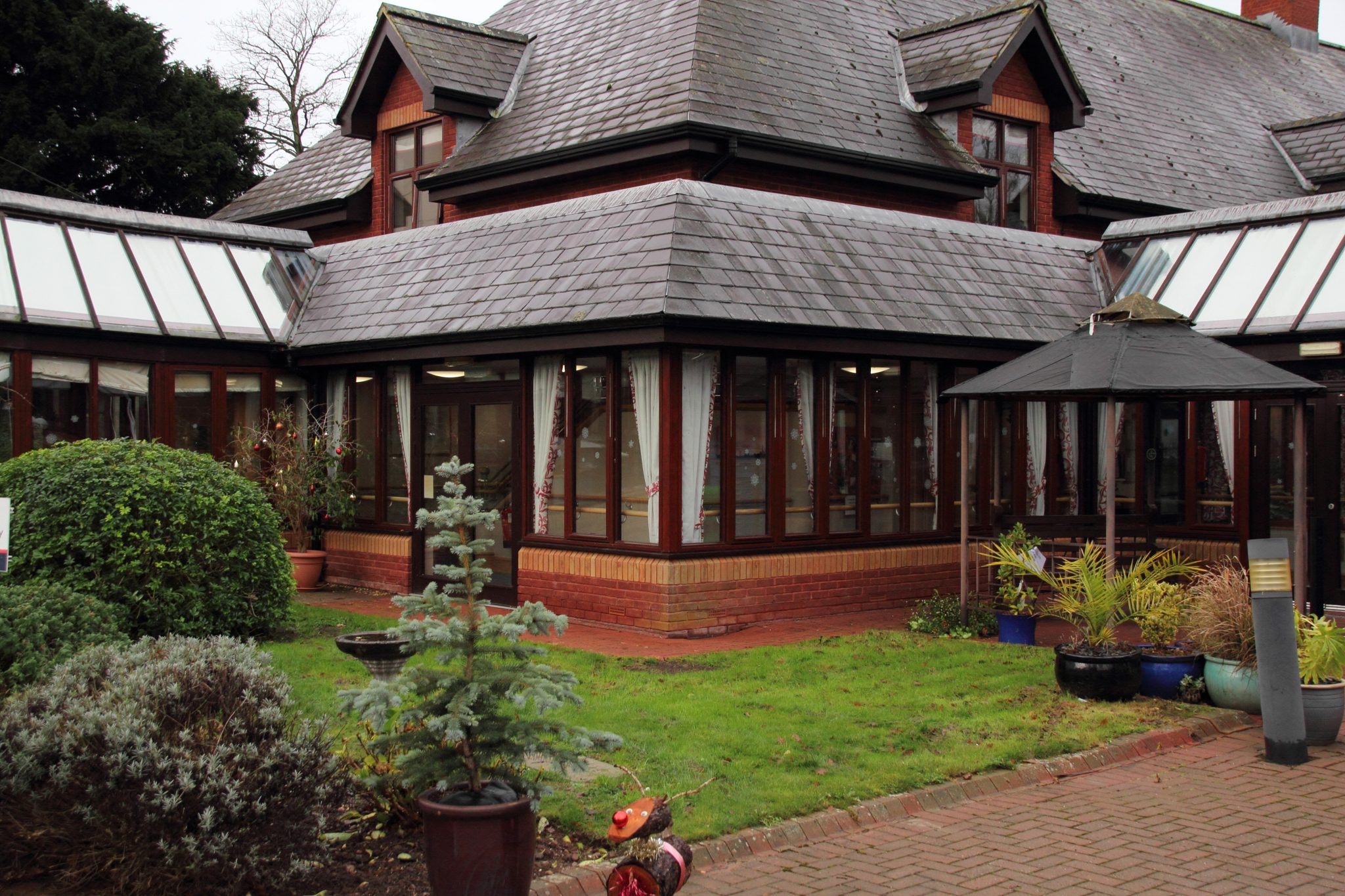 Royal British Legion’s Dunkirk Memorial House Receives £12,376 From